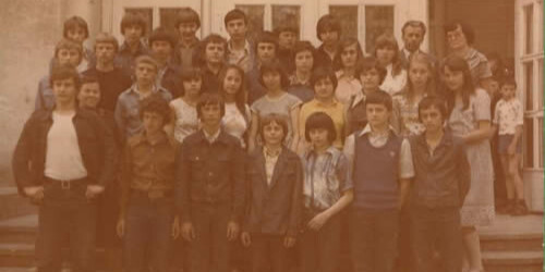Zdjęcia uczniów i nauczycieli w latach 1970 - 1990