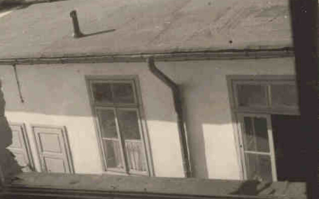 Budynek szkoły, boisko - do roku 1959