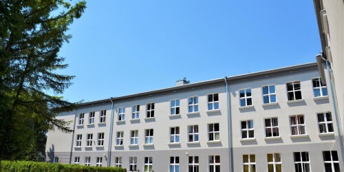 Budynek szkoły w nowej odsłonie po termomodernizacji  2018/2019